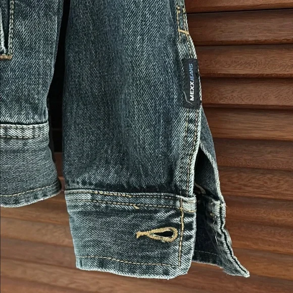 Classic Denim Jacket - Picture 4 of 10